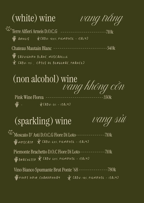 White wine, vang trắng, from 340k; one alcohol-free wine at 350k; and sparkling, vang sủi, from 710k.